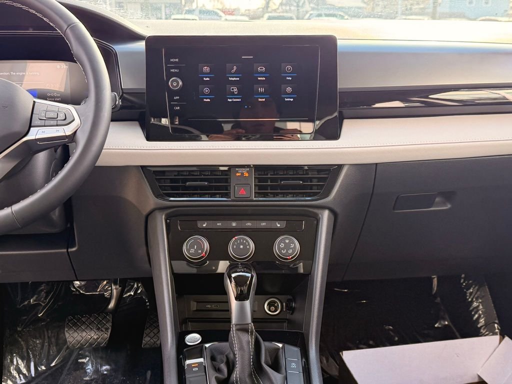 New 2026 Platinum Gray Metallic Volkswagen 1.5T S image 15