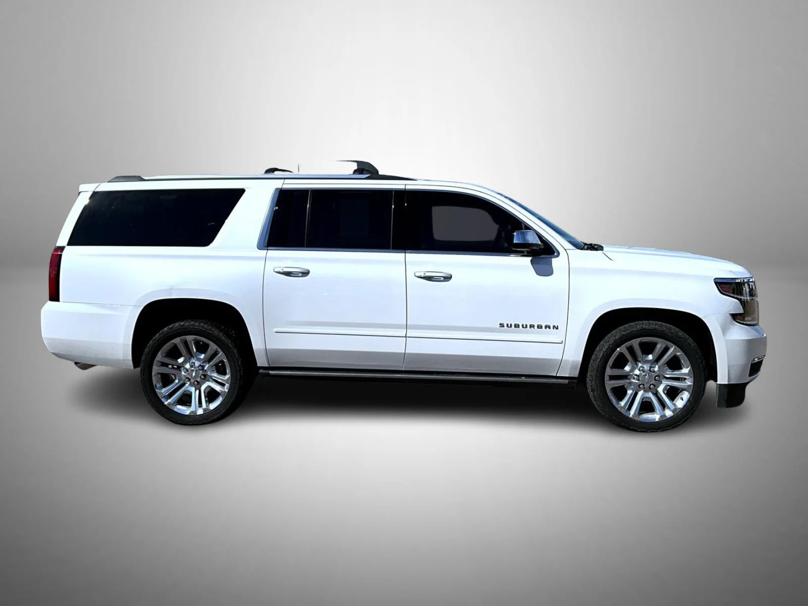 Used 2019 Beige Chevrolet Premier image 4