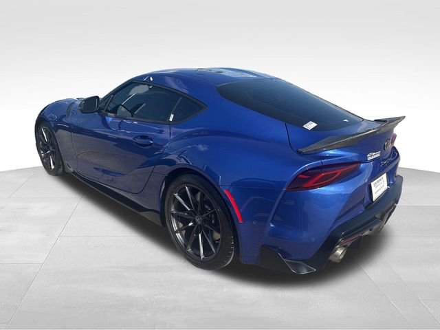 Used 2025 Blue Toyota 3.0 Premium image 3