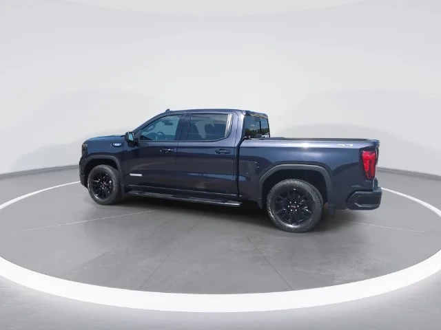 Used 2025 Silver GMC Elevation image 6