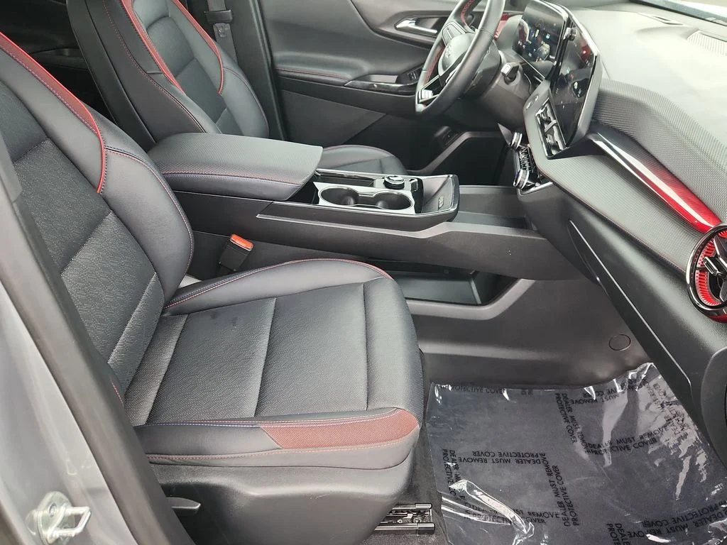 Used 2025 Gray Chevrolet RS image 15