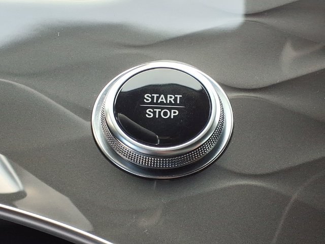 Certified Used 2023 Silver Mercedes-Benz 450 image 25