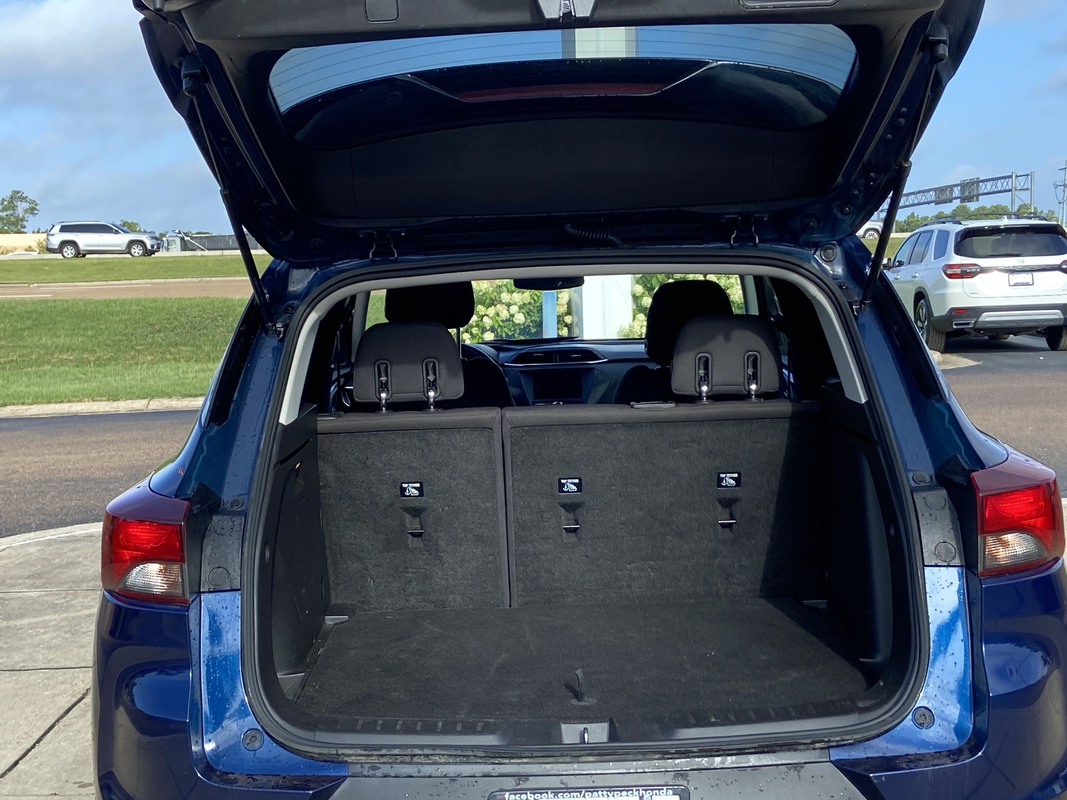Used 2023 Blue Glow Metallic Chevrolet LT image 26