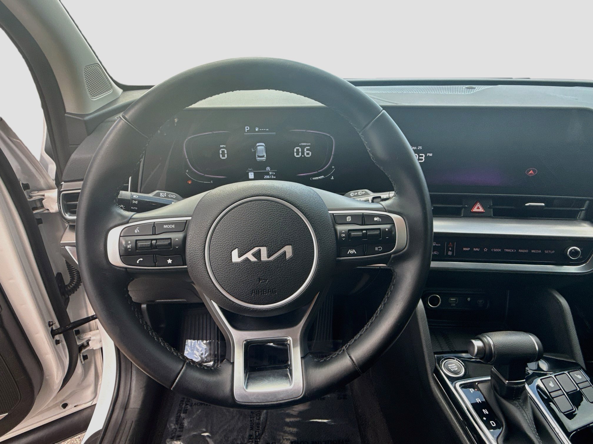Used 2024 Glacial White Pearl Kia EX image 6
