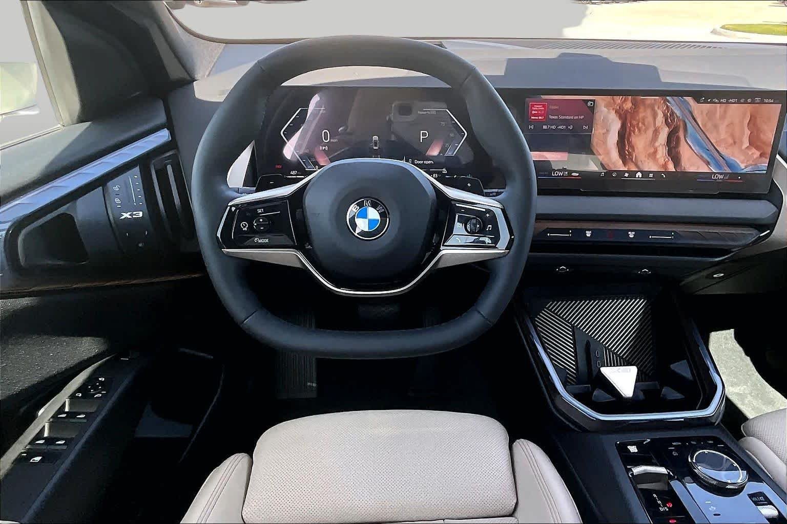 Used 2025 Alpine White BMW 30 xDrive image 5