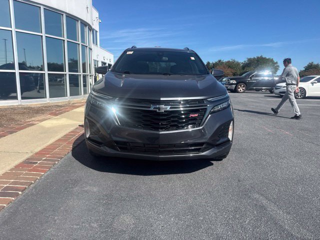 Used 2023 Gray Chevrolet RS image 2