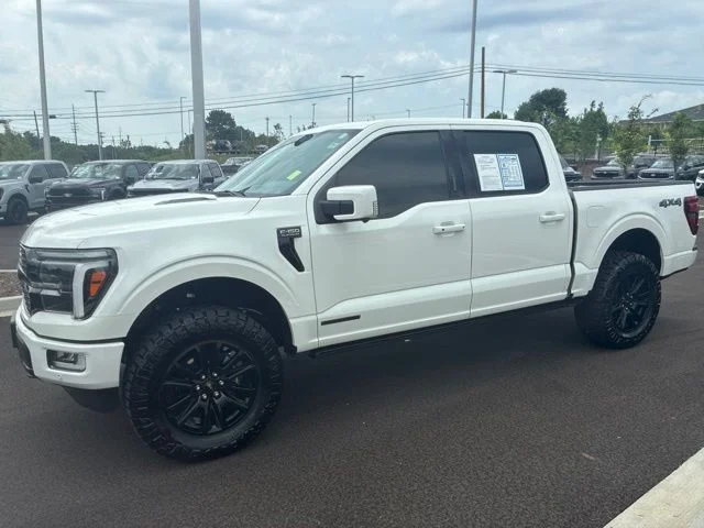 Used 2024 White Ford Platinum image 3