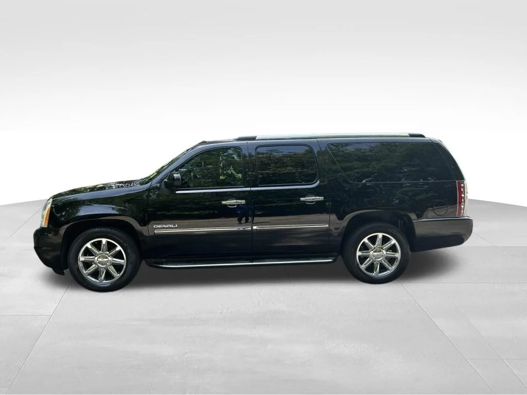 Used 2014 Black GMC Denali image 2