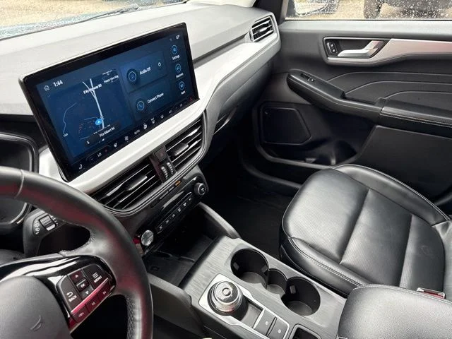 Used 2024  Ford Platinum image 44