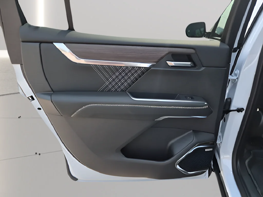 New 2027 Glacier White Tricoat GMC Denali image 33