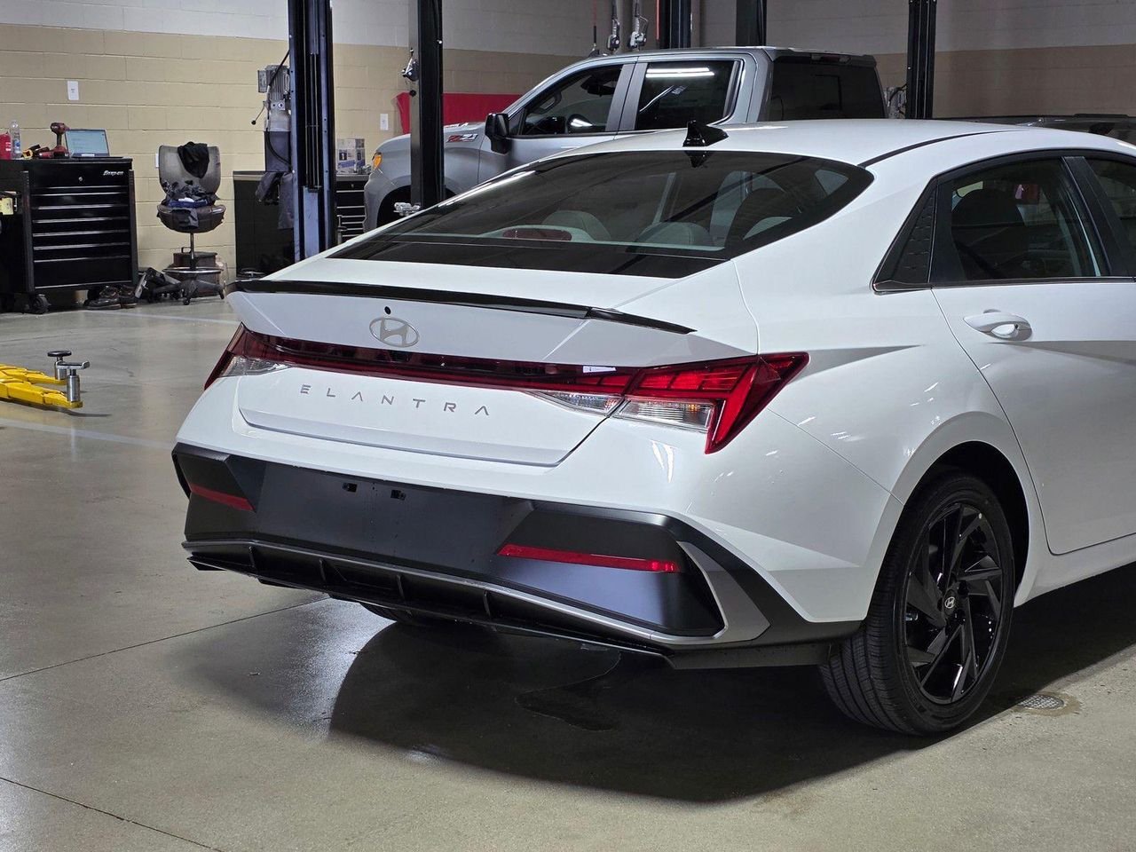 New 2026 Serenity White Hyundai SEL Sport Premium image 11