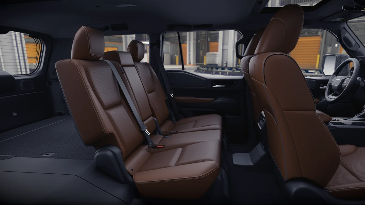 New 2027 Meteor Shower Toyota Land Cruiser image 21