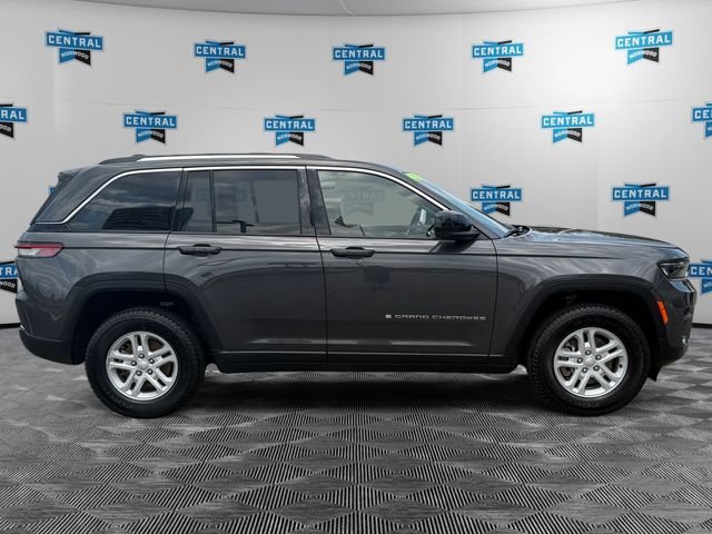 Certified Used 2023 Gray Jeep Laredo image 7