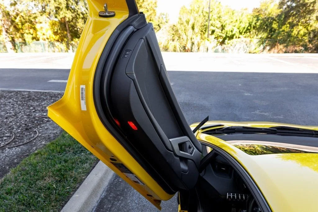 Used 2014 Giallo Evros Lamborghini LP700-4 image 27