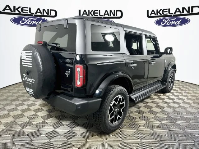 New 2026 Black Ford Outer Banks image 3