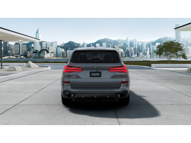 New 2026 Skyscraper Grey Metallic BMW xDrive50e image 5