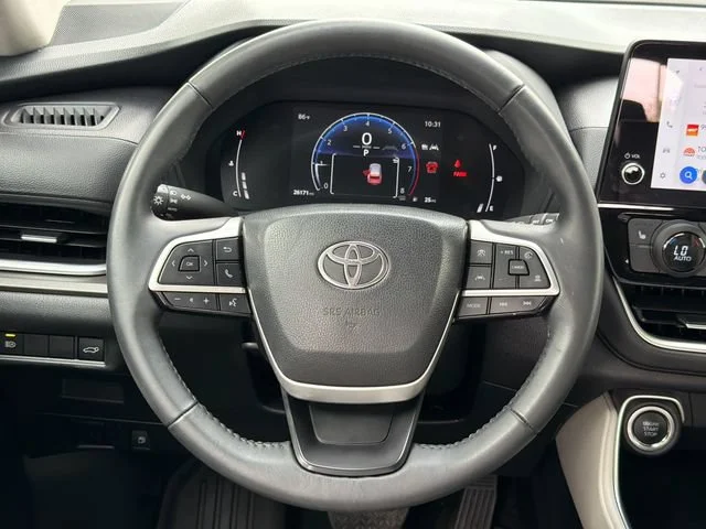 Used 2025 Black Toyota XLE image 24