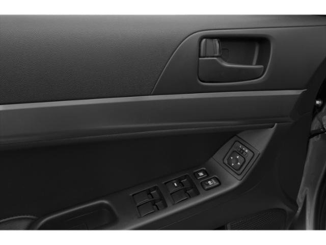 Used 2015 Silver Mitsubishi ES image 18