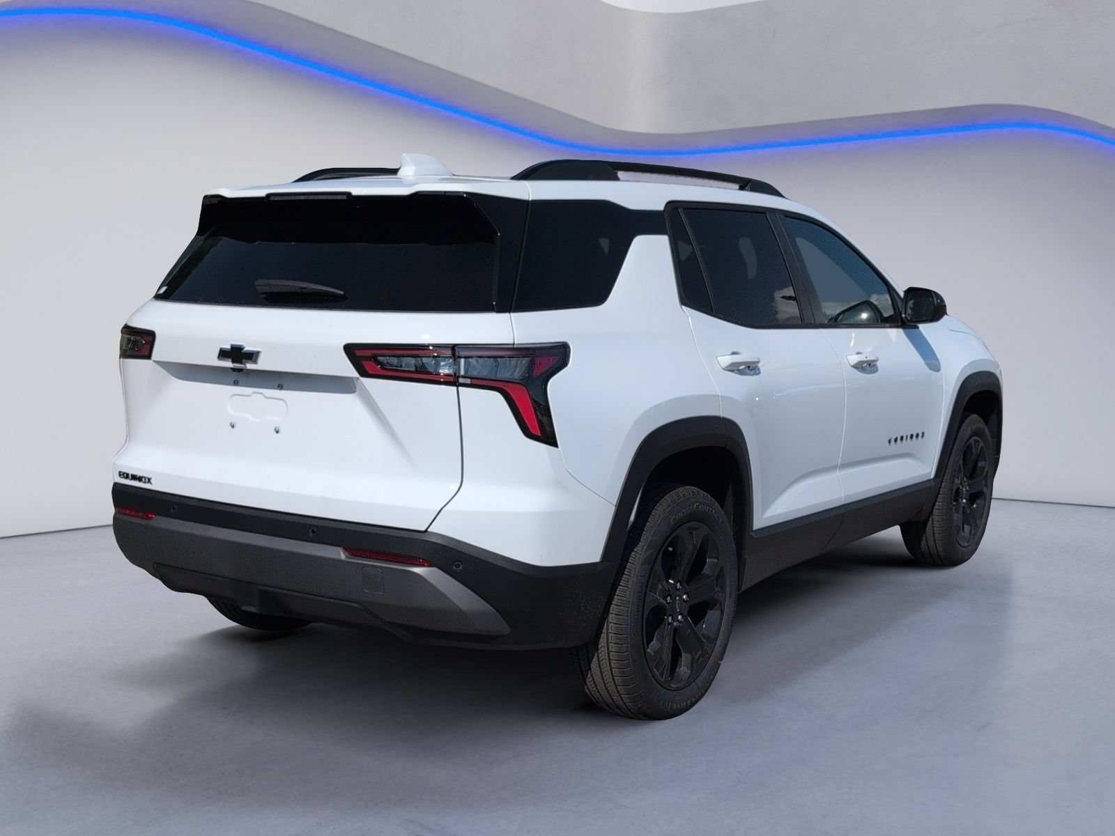 New 2027 Summit White Chevrolet LT image 3