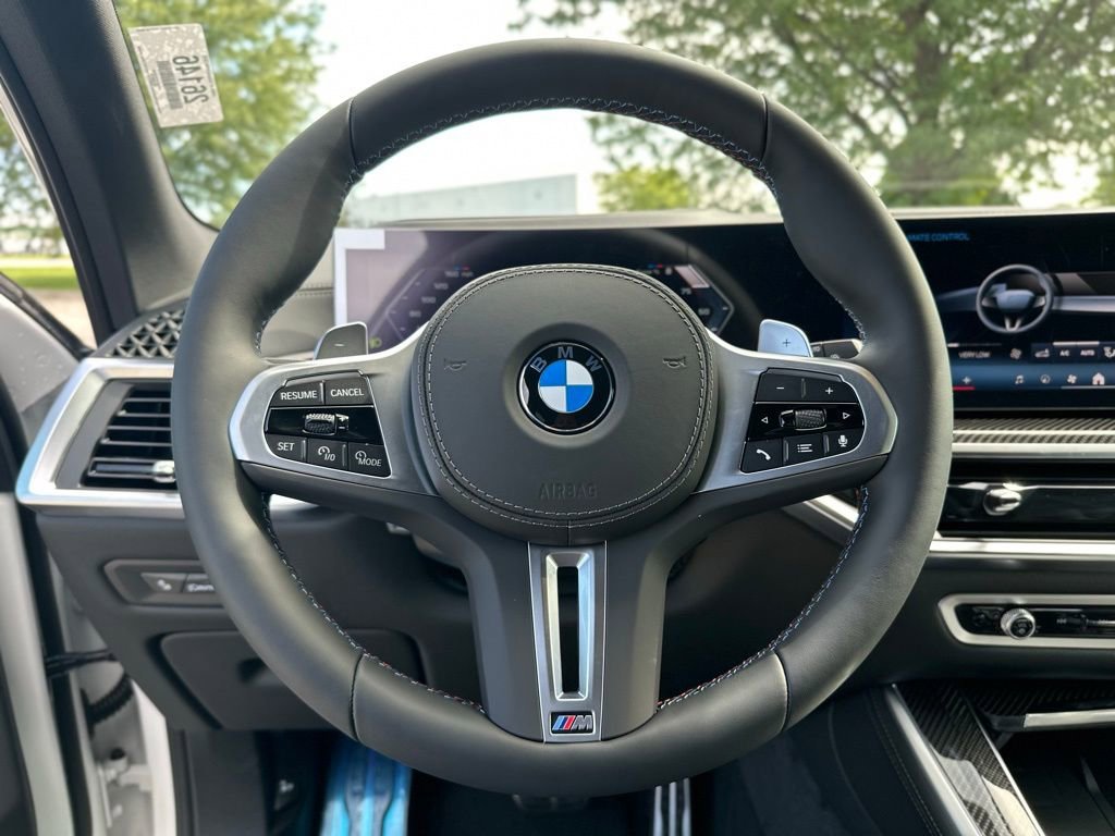 New 2026 Mineral White Metallic BMW M60i image 31