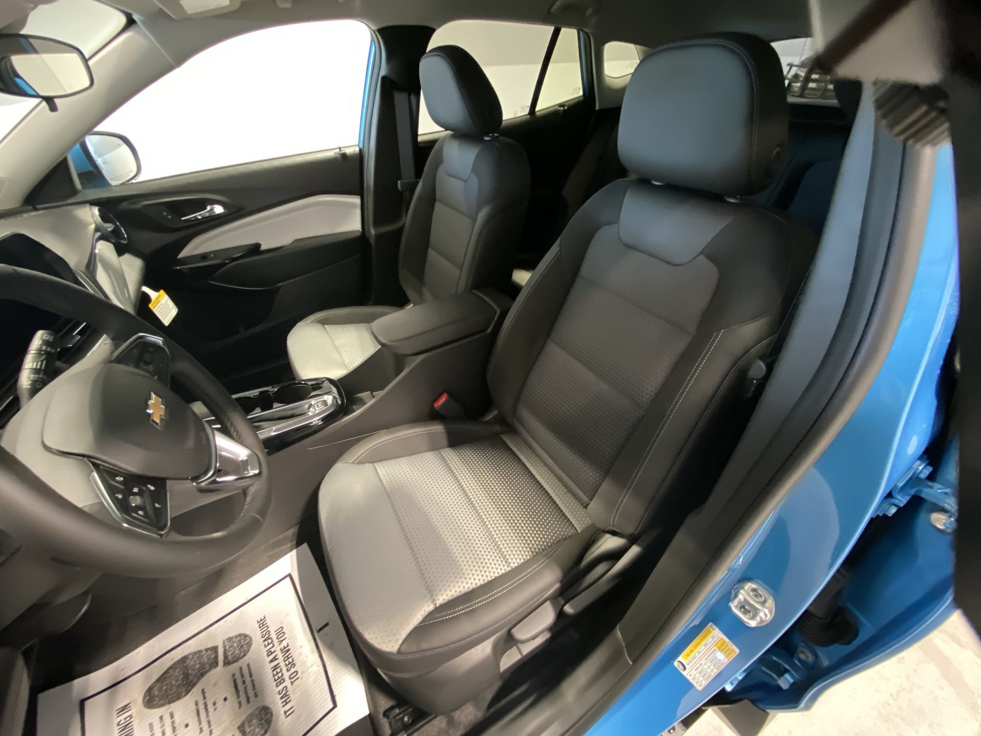 2026 Chevrolet Trax LT - Photo 18
