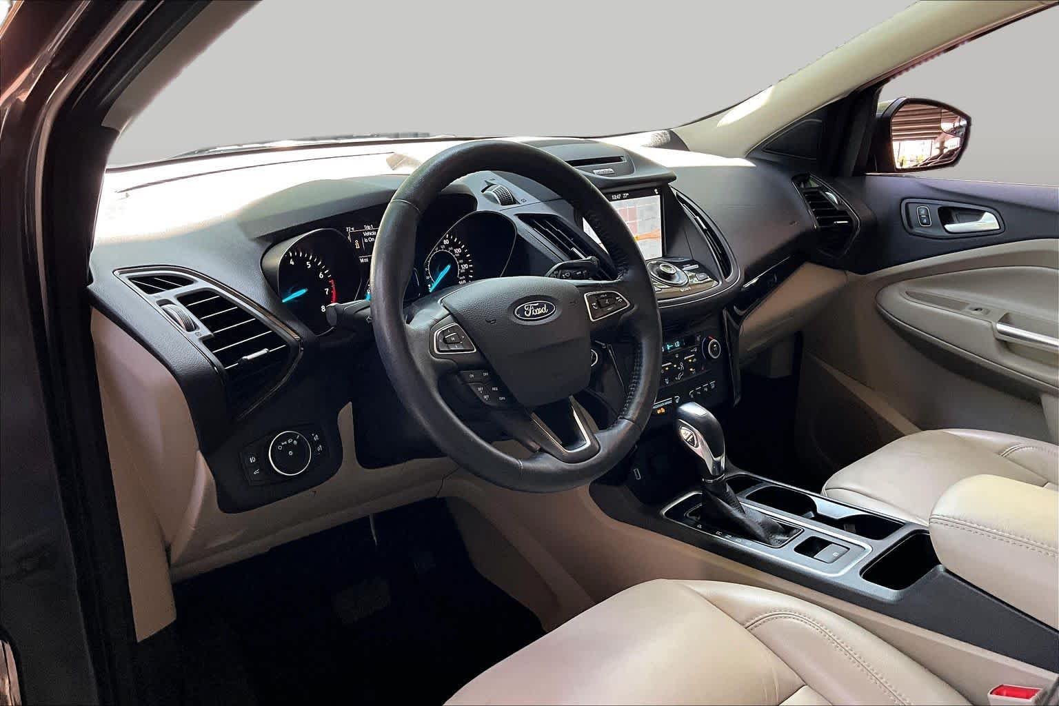 Used 2018 Magnetic Metallic Ford Titanium image 17