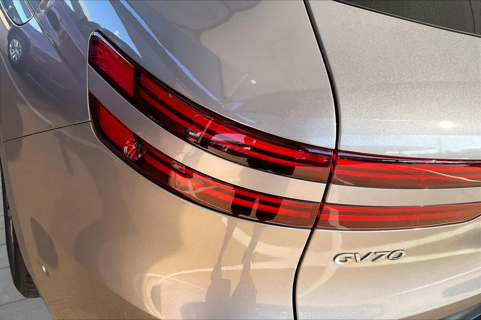 Used 2022 Savile Silver Genesis 2.5T image 26