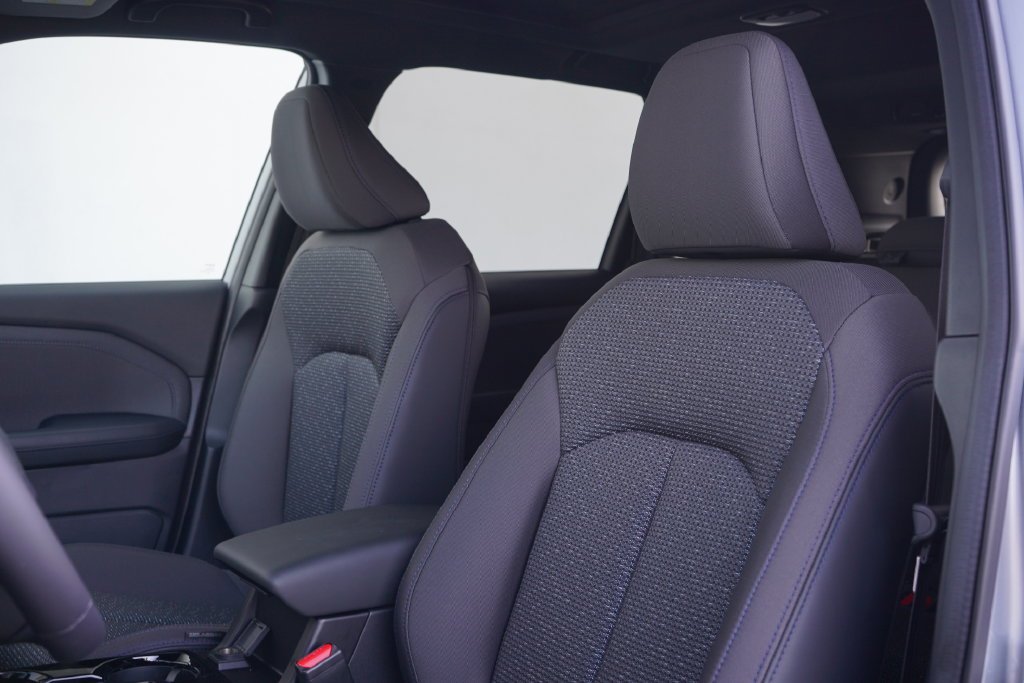 New 2026 ICE SILVER METALLIC Subaru Premium Hybrid image 13