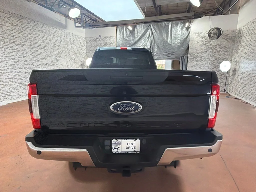 Used 2019 Black Metallic Ford XLT image 6