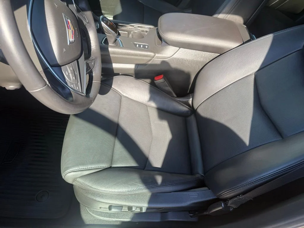 Used 2018 Gray Cadillac Premium Luxury image 16