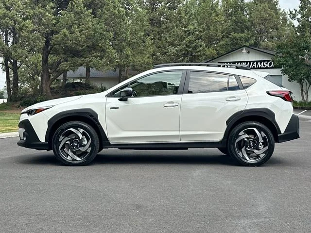 New 2026 CRYSTAL WHITE PEARL Subaru Limited Hybrid image 32