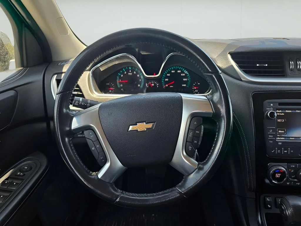 Used 2014 Tungsten Metallic Chevrolet LT image 27