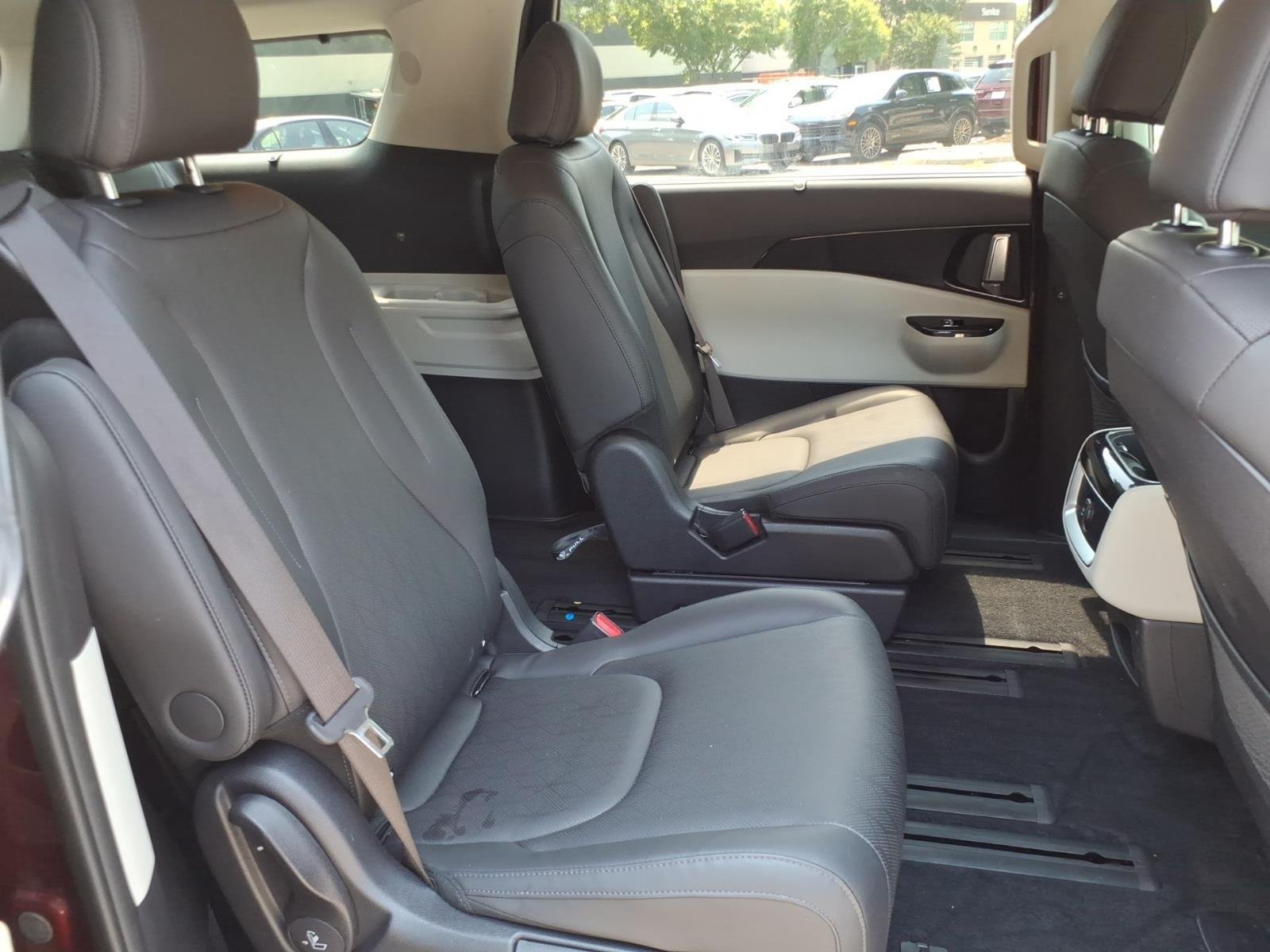 Used 2024 Flare Red Kia EX image 24