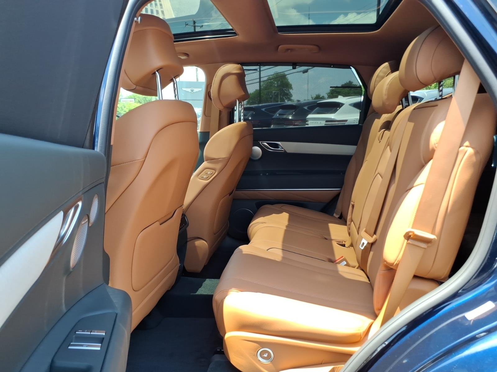New 2026 Blue Genesis 2.5T Prestige image 9