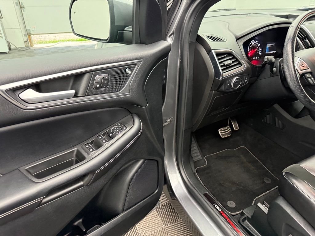 Used 2022 Carbonized Gray Metallic Ford ST image 17