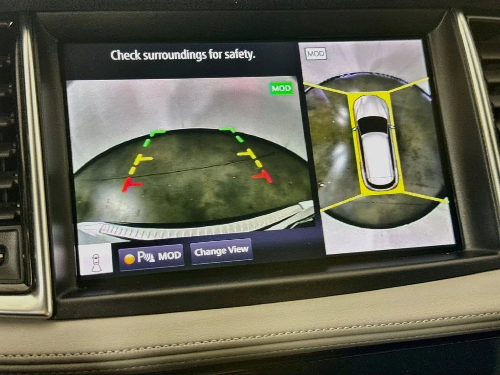 Certified Used 2023 White INFINITI Sensory image 19