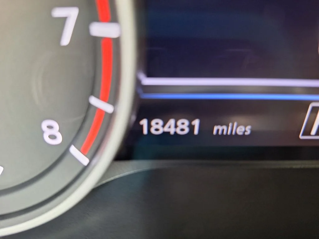 Certified Used 2025 Blue Nissan SR image 18