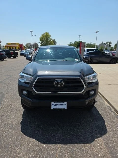 Used 2019 Gray Toyota SR5 image 8