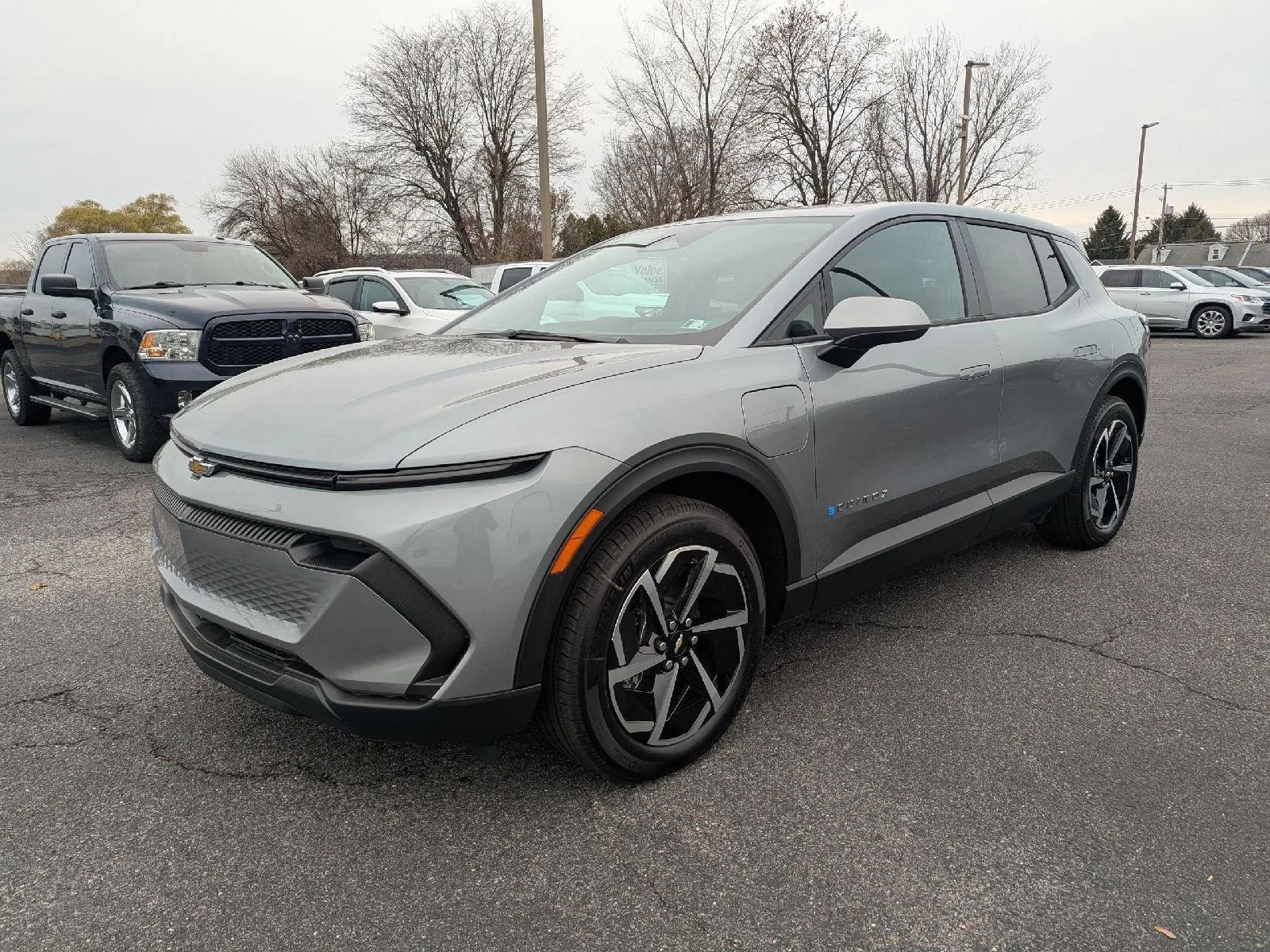 2026 Chevrolet Equinox EV 1LT - Photo 6
