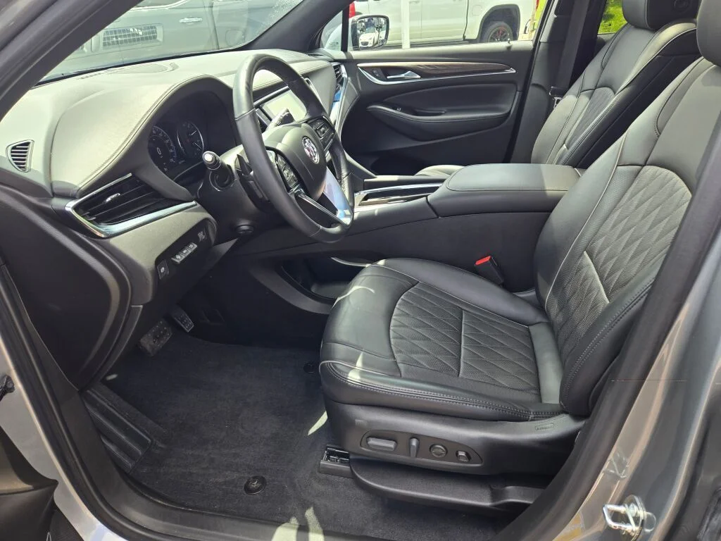 Used 2023 Gray Buick Avenir image 17