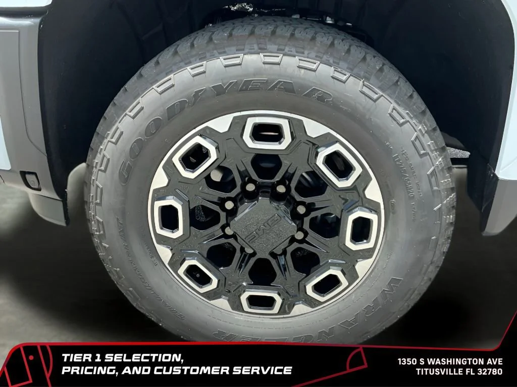 New 2026 Glacier White Tricoat GMC Denali Ultimate image 46