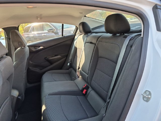 Used 2017 White Chevrolet LT image 22