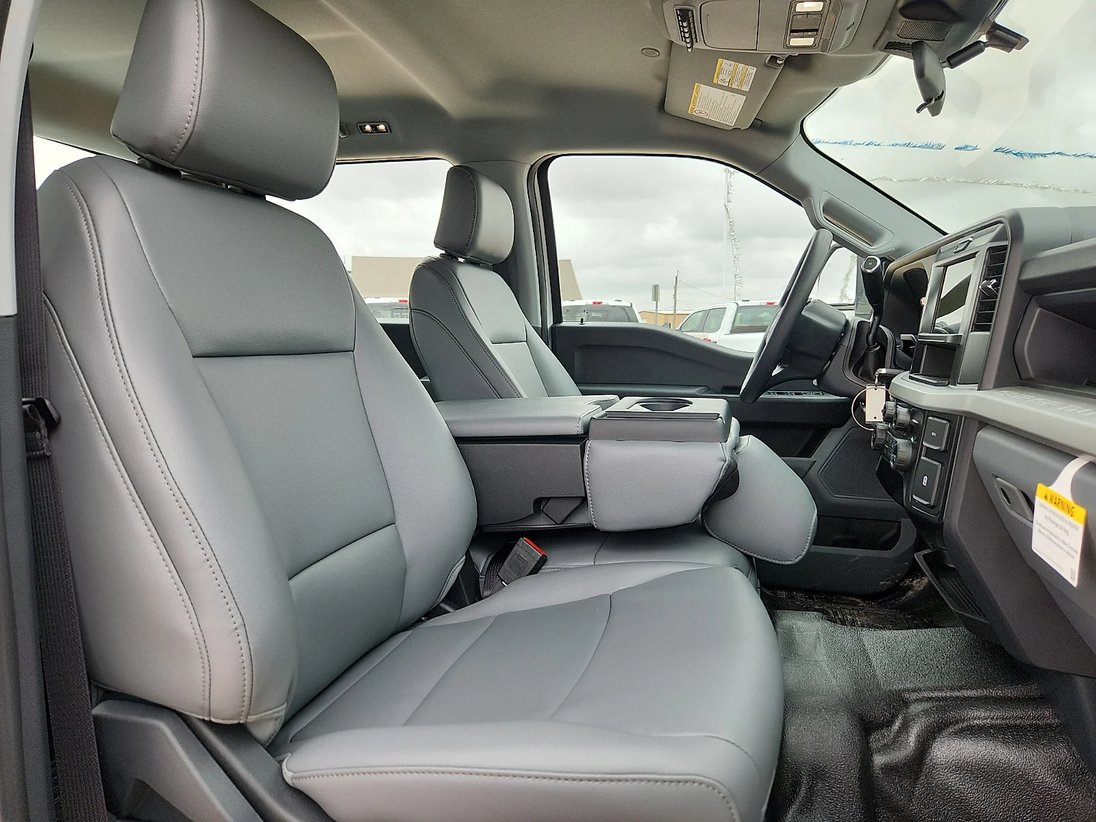New 2026 Oxford White Ford F-250® XL image 20