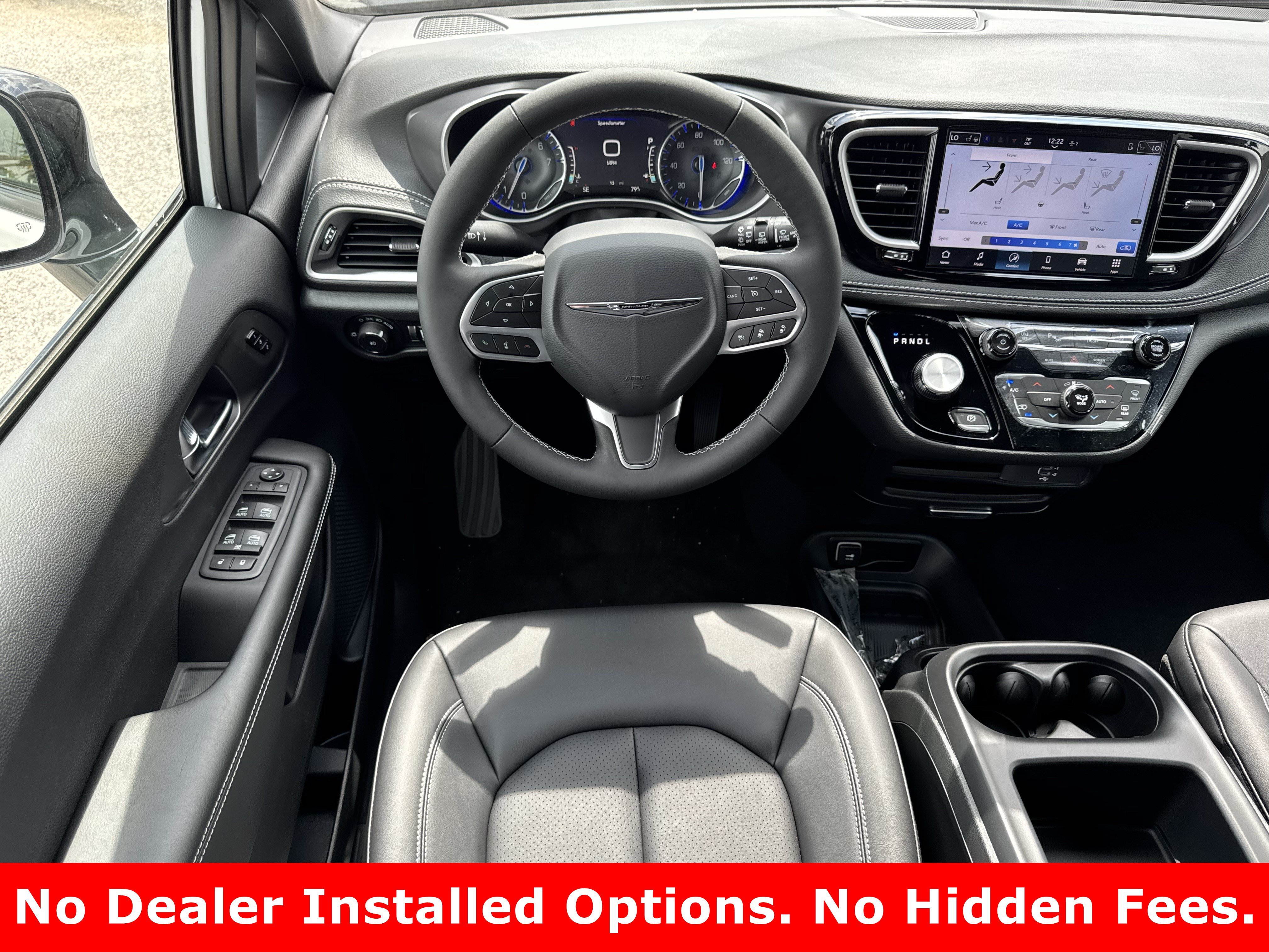 New 2026 Bright White Clear-Coat Exterior Paint Chrysler Select image 13