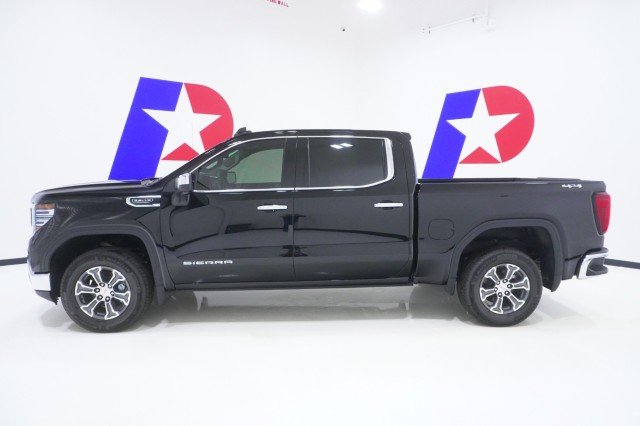 2026 GMC Sierra 1500 SLT - Photo 12