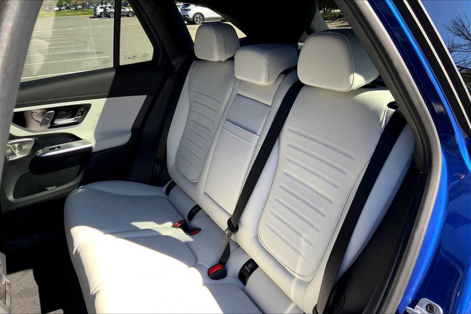 Certified Used 2026 Starling Blue Metallic Mercedes-Benz GLC 300 image 13