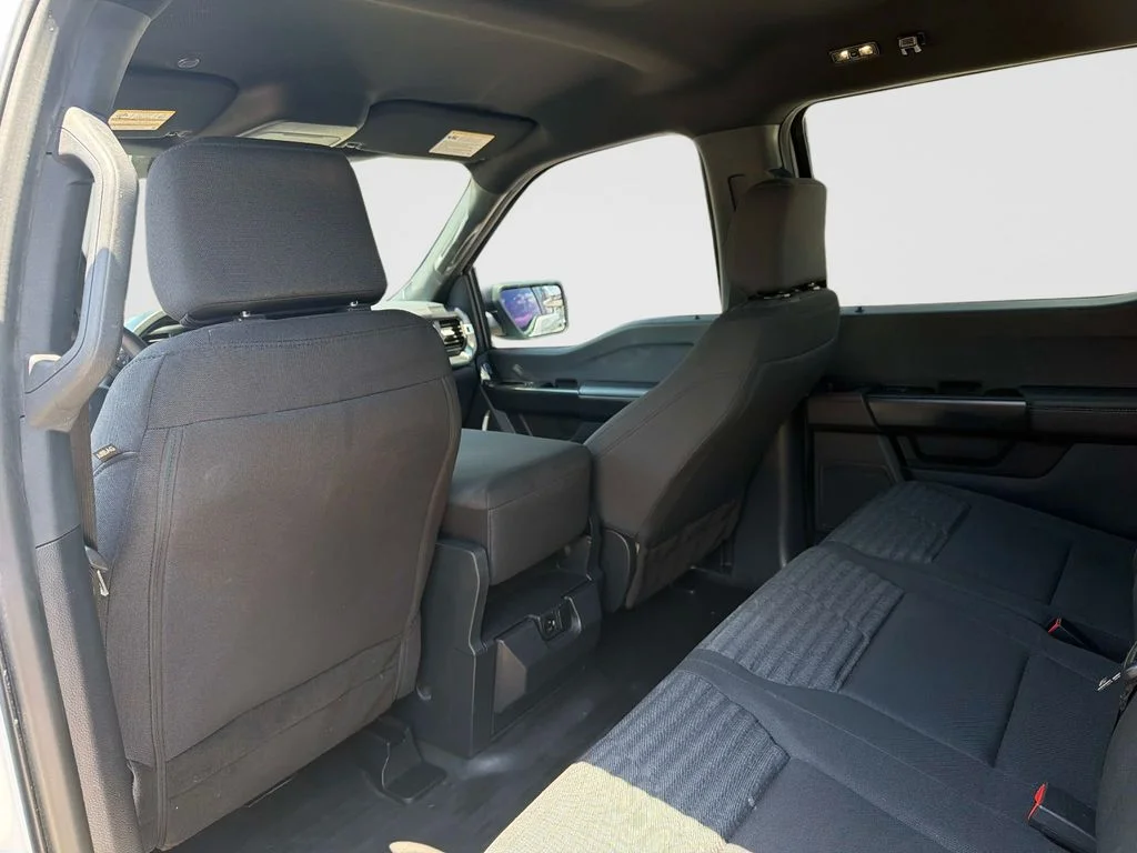 Used 2023 Oxford White Ford XL image 15