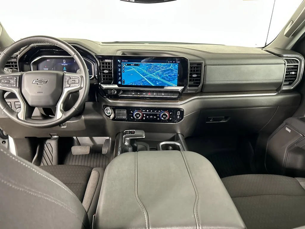 Used 2025 Summit White Chevrolet RST image 20