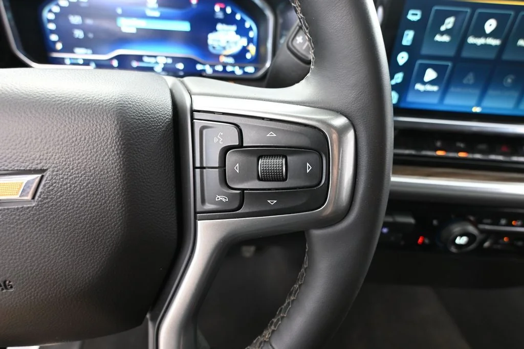 Certified Used 2025 White Chevrolet LT image 21