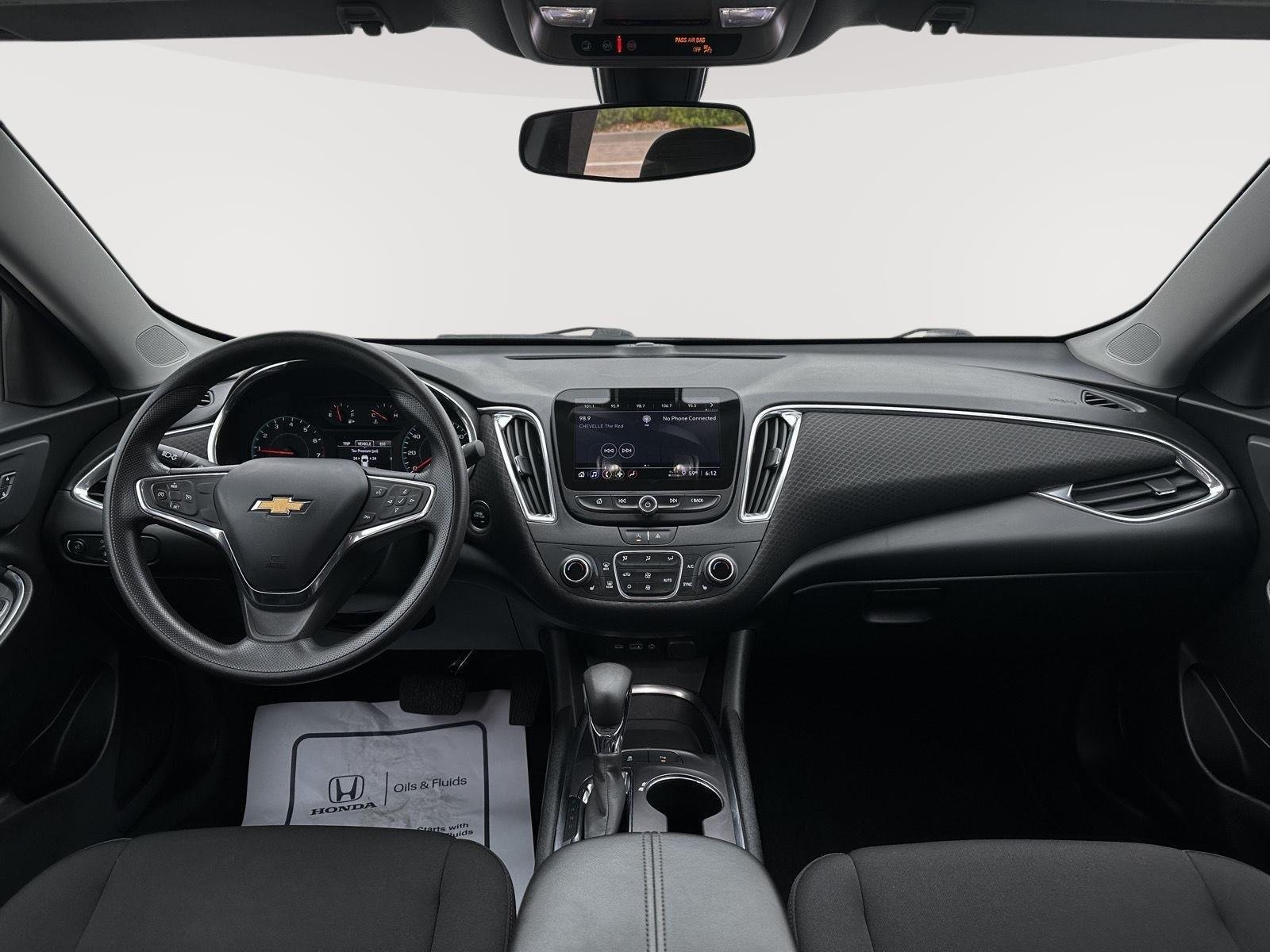 Used 2021 Shadow Gray Metallic Chevrolet LT image 22